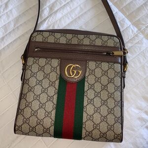 COPY - Gucci cross body bag